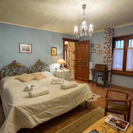 Maison d'hôtes Relax Nel Noccioleto à Novello Extérieur photo